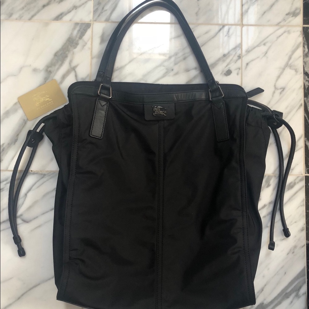 BURBERRY BUCKLEIGH NYLON TOTE BAG - Picture 3 of 16